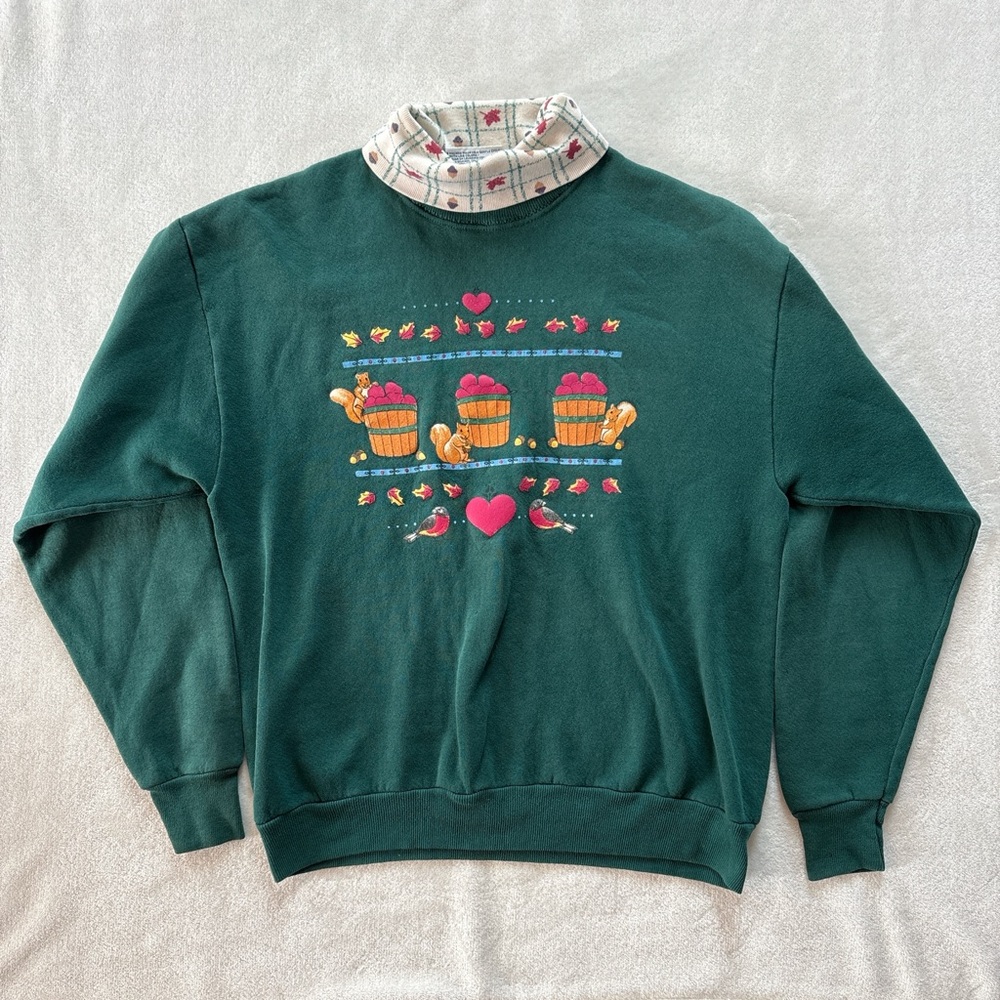 Vintage Gopher Sport Medium Green Squirrel Apple Turtleneck Pullover Sweater - Picture 2 of 8